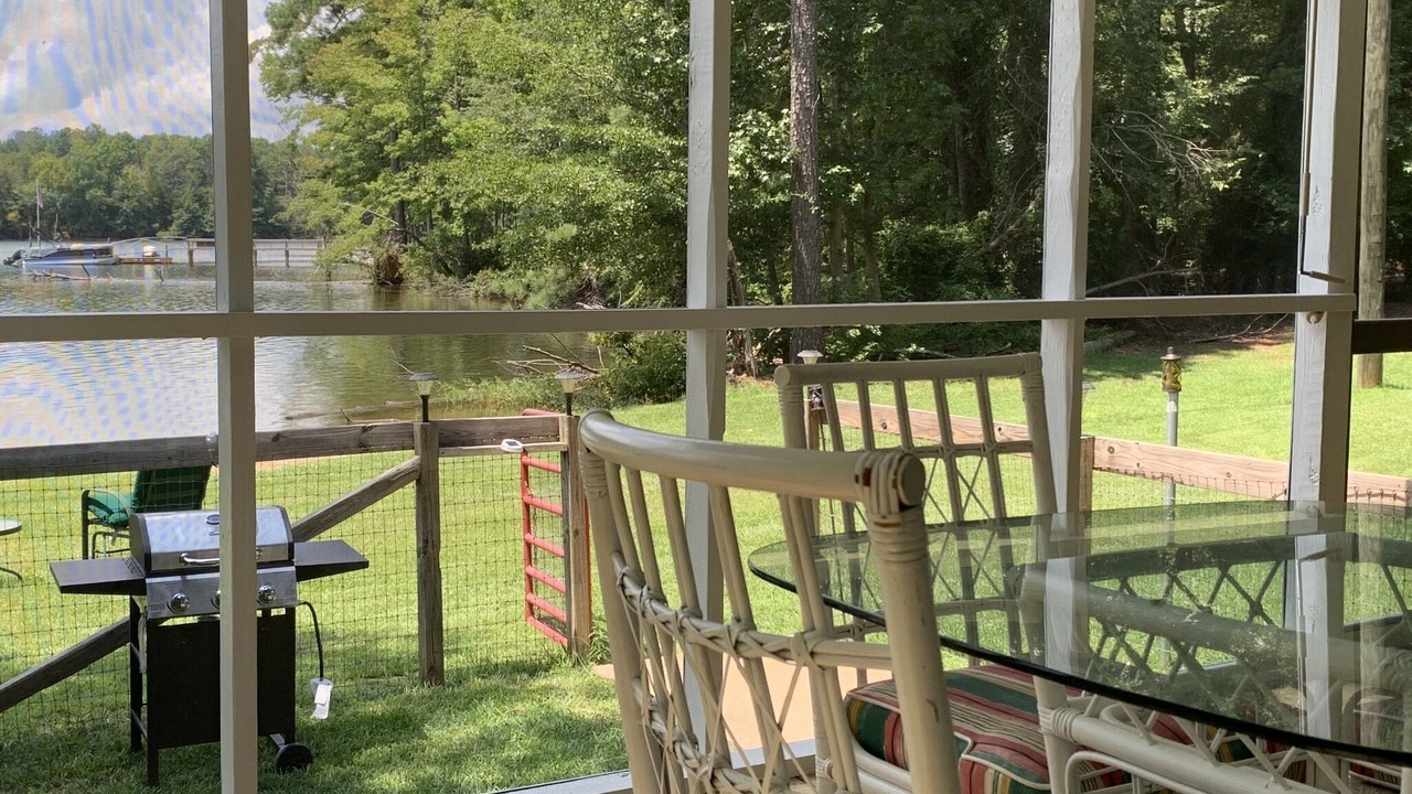 Photo of Outdoor in Chapin