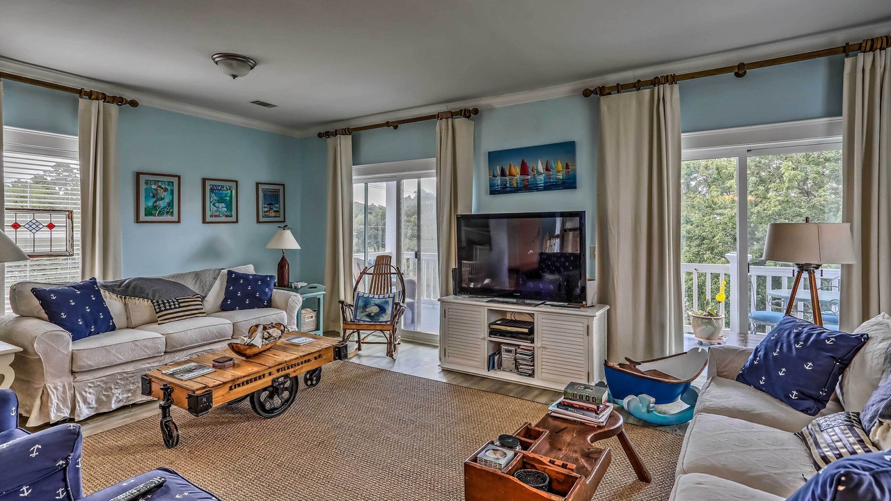 Photo of Bedroom in North Litchfield Beach