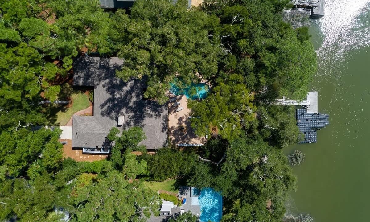 Photo of Outdoor in Heritage Woods