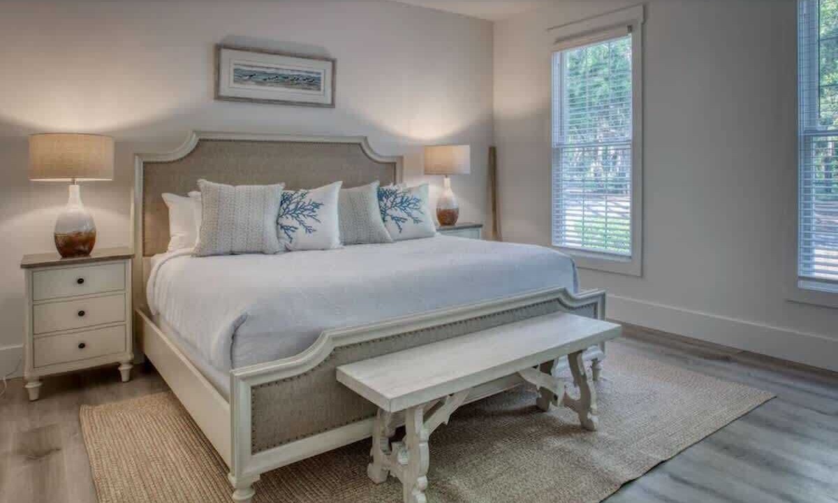 Photo of Bedroom in Melrose on the Beach