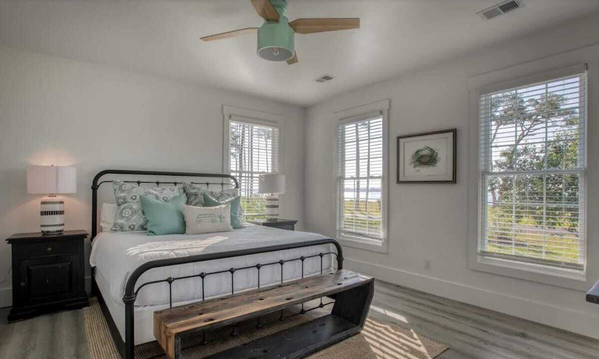 Photo of Bedroom in Melrose on the Beach