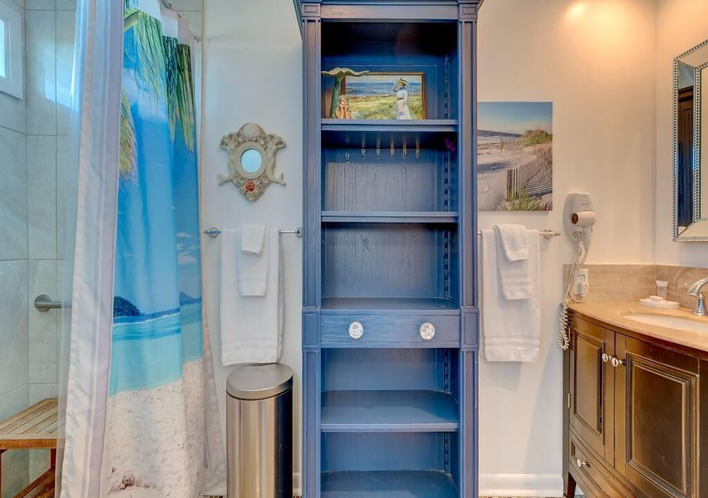 Photo of Bathroom in Isle of Palms