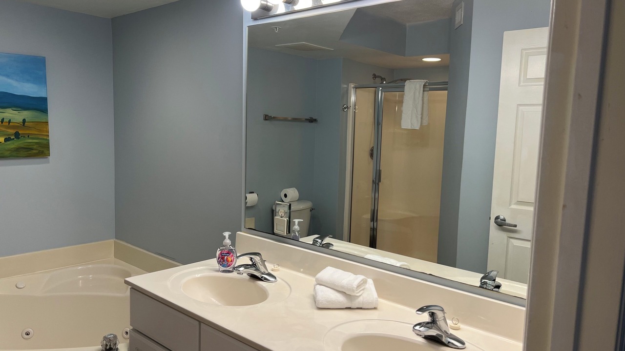 Photo of Bathroom in Crescent Beach