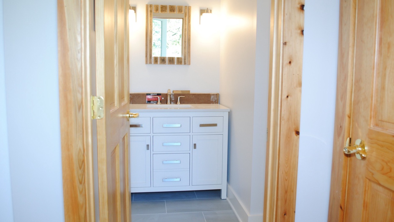 Photo of Bedroom in North Litchfield Beach