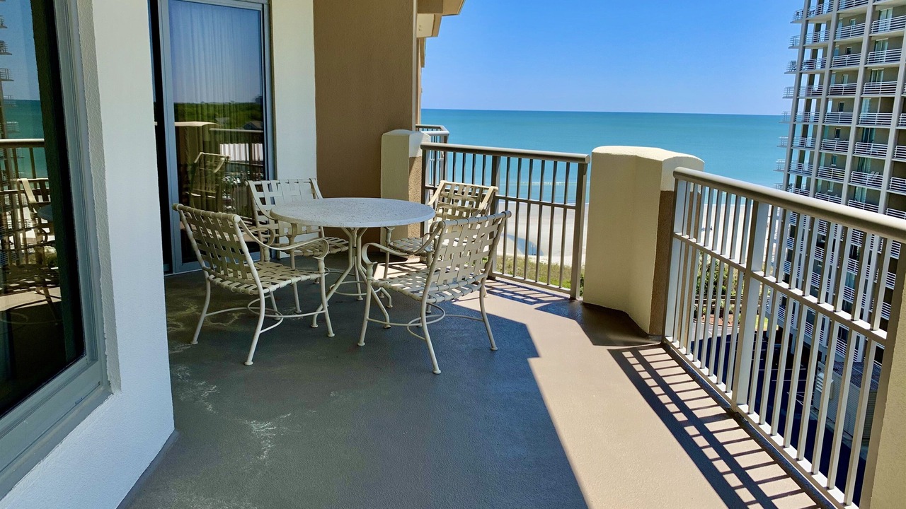 Photo of Patio Balcony in Arcadian Shores