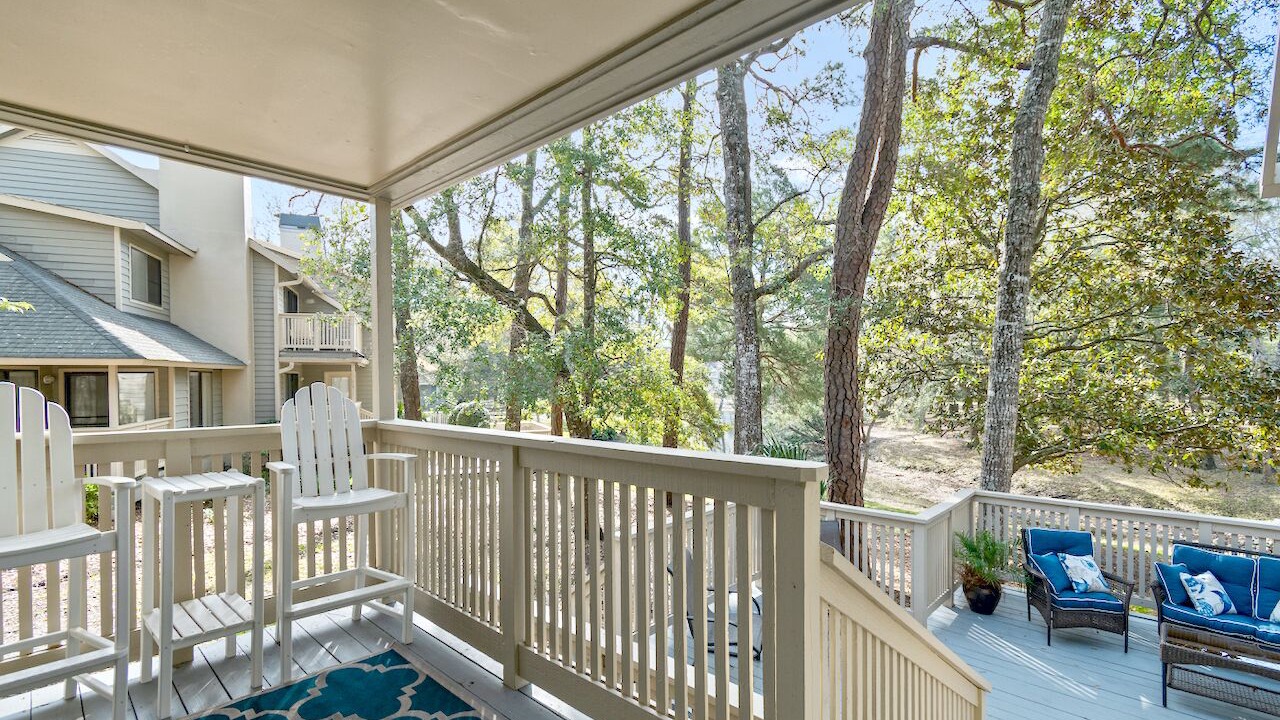 Photo of Bedroom in Arcadian Shores