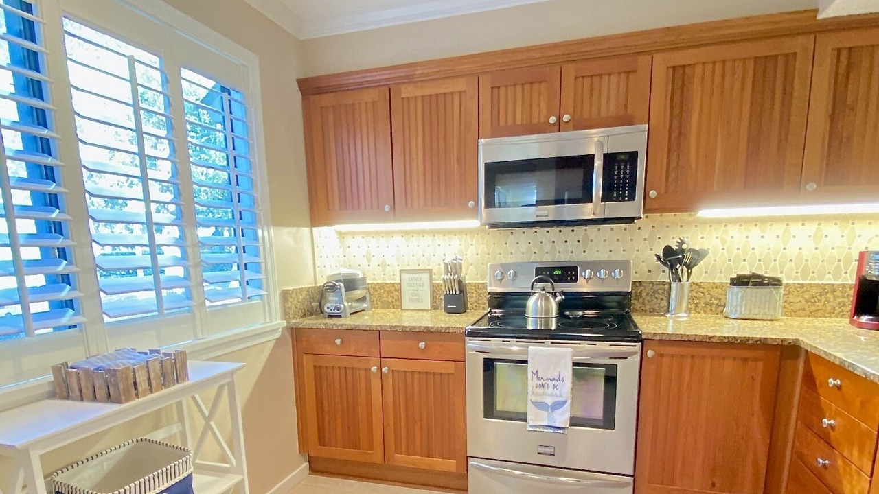 Photo of Kitchen in Arcadian Shores