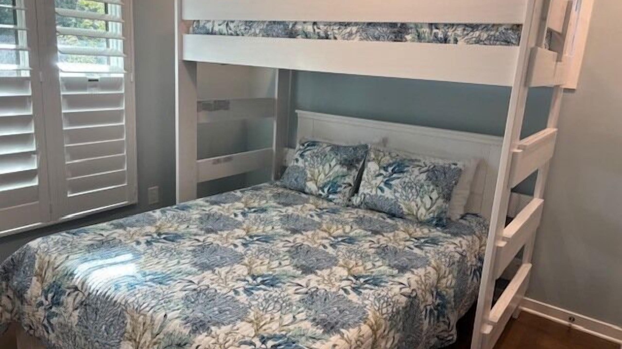Photo of Bedroom in West Beach