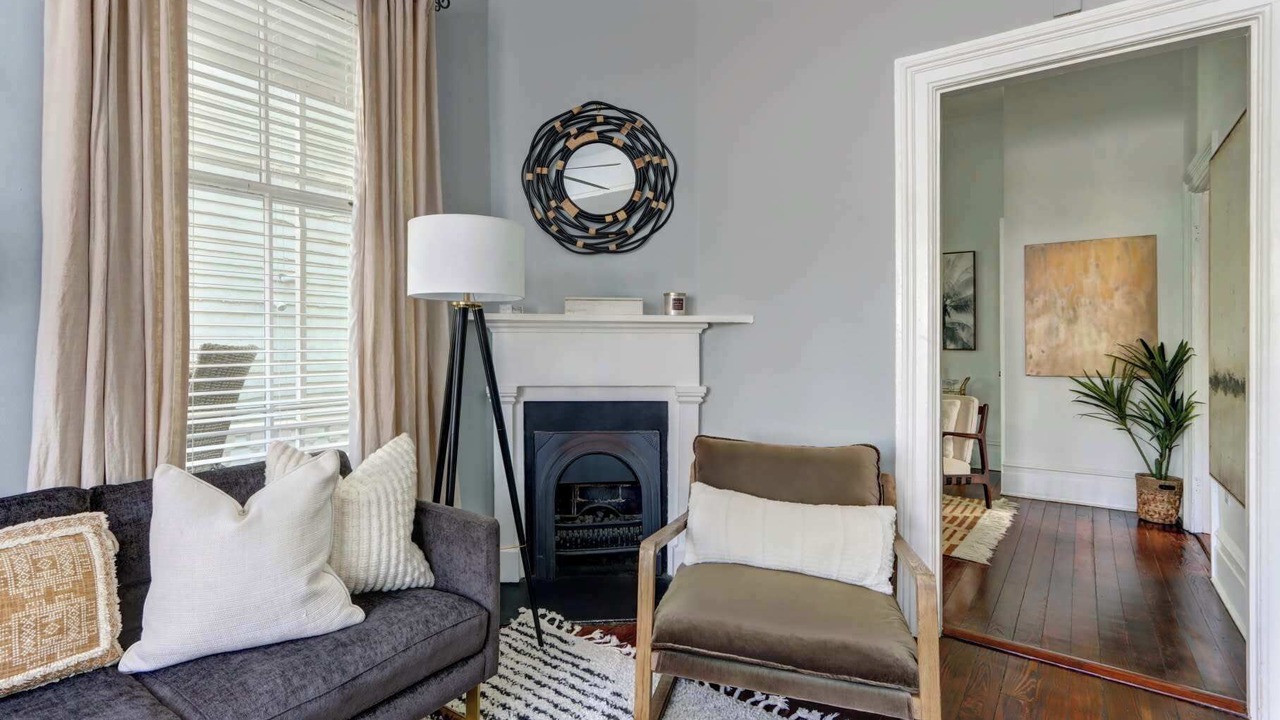 Photo of Livingroom in Historic Downtown Savannah