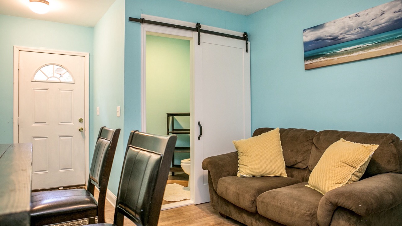 Photo of Livingroom in Charleston