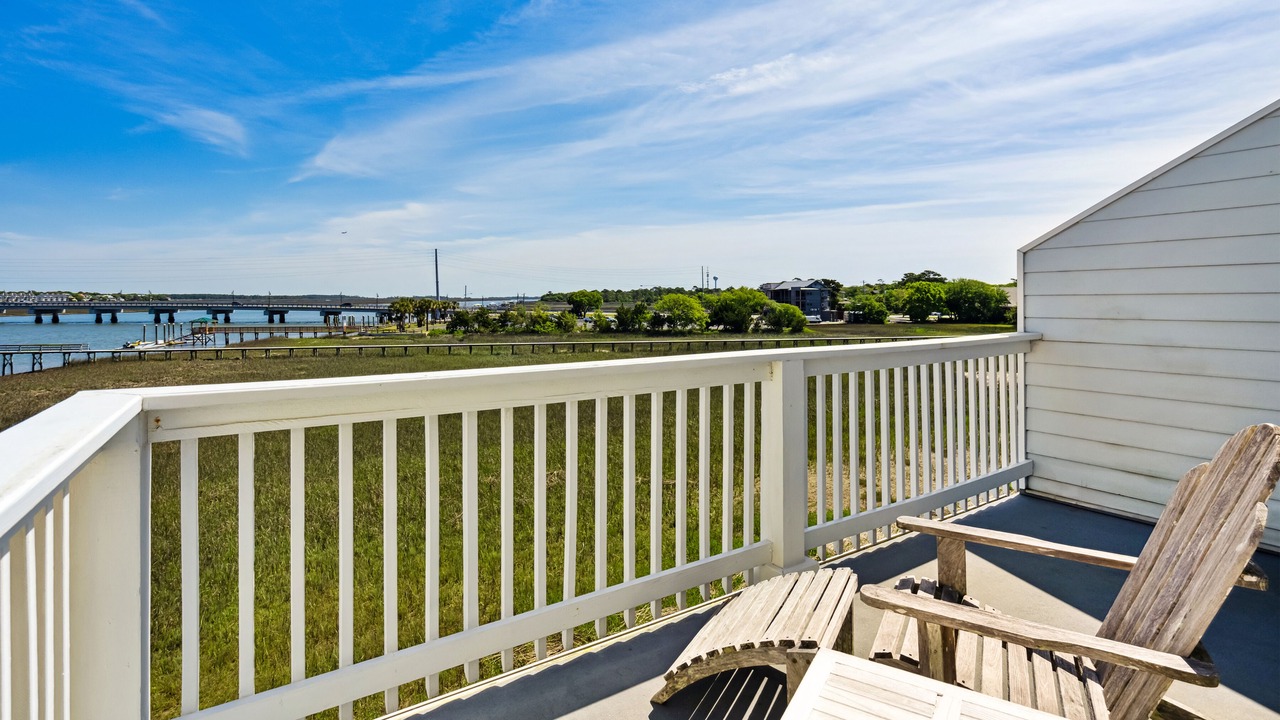 Photo of Patio Balcony in Waters Edge