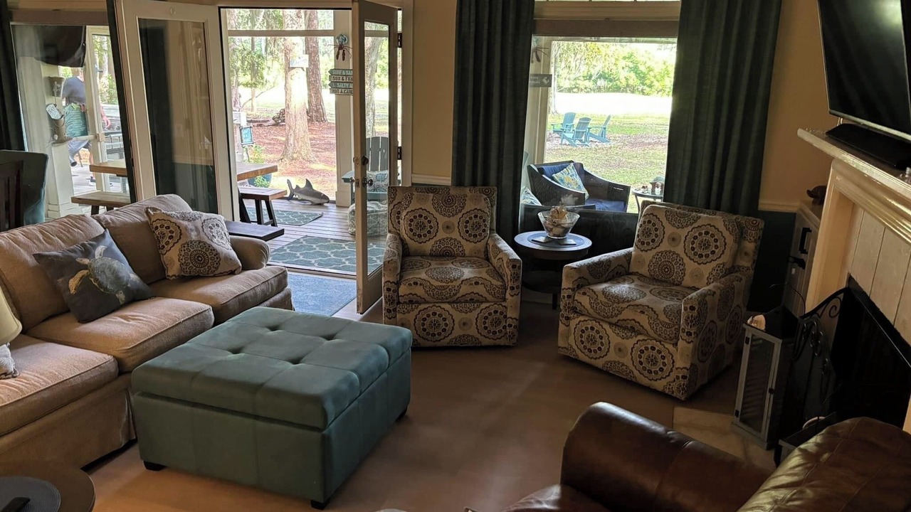 Photo of Livingroom in Melrose on the Beach