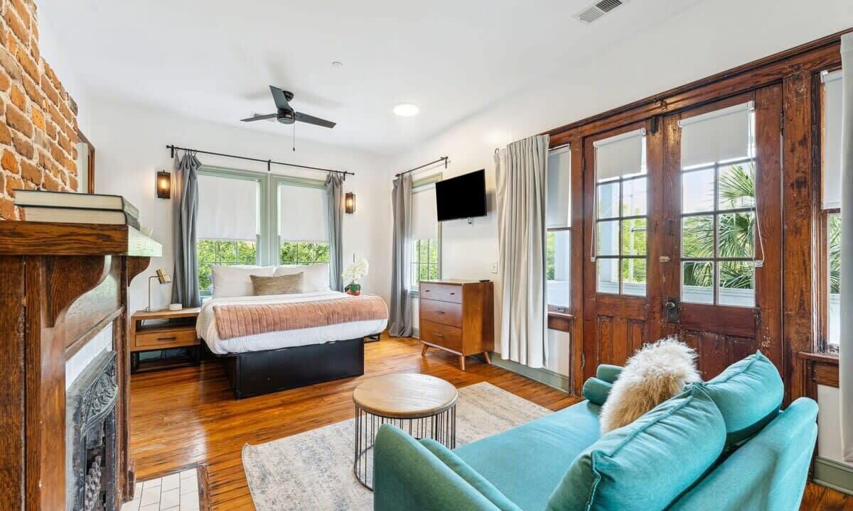Photo of Bedroom in Westside