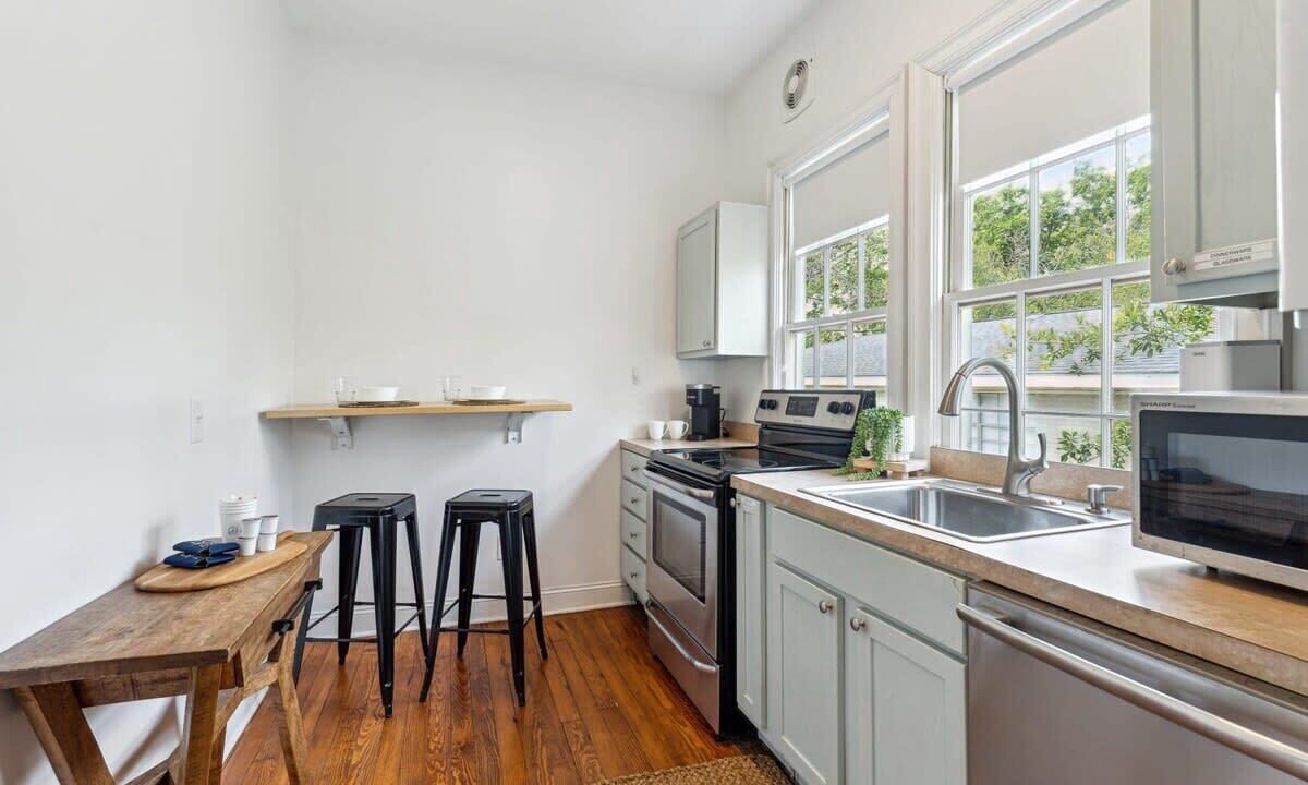 Photo of Kitchen in Westside