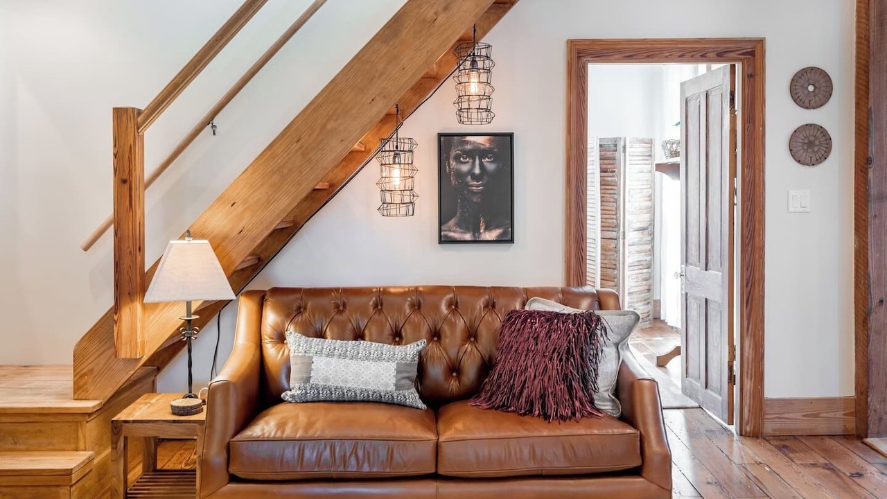Photo of Livingroom in Cannonborough Elliotborough