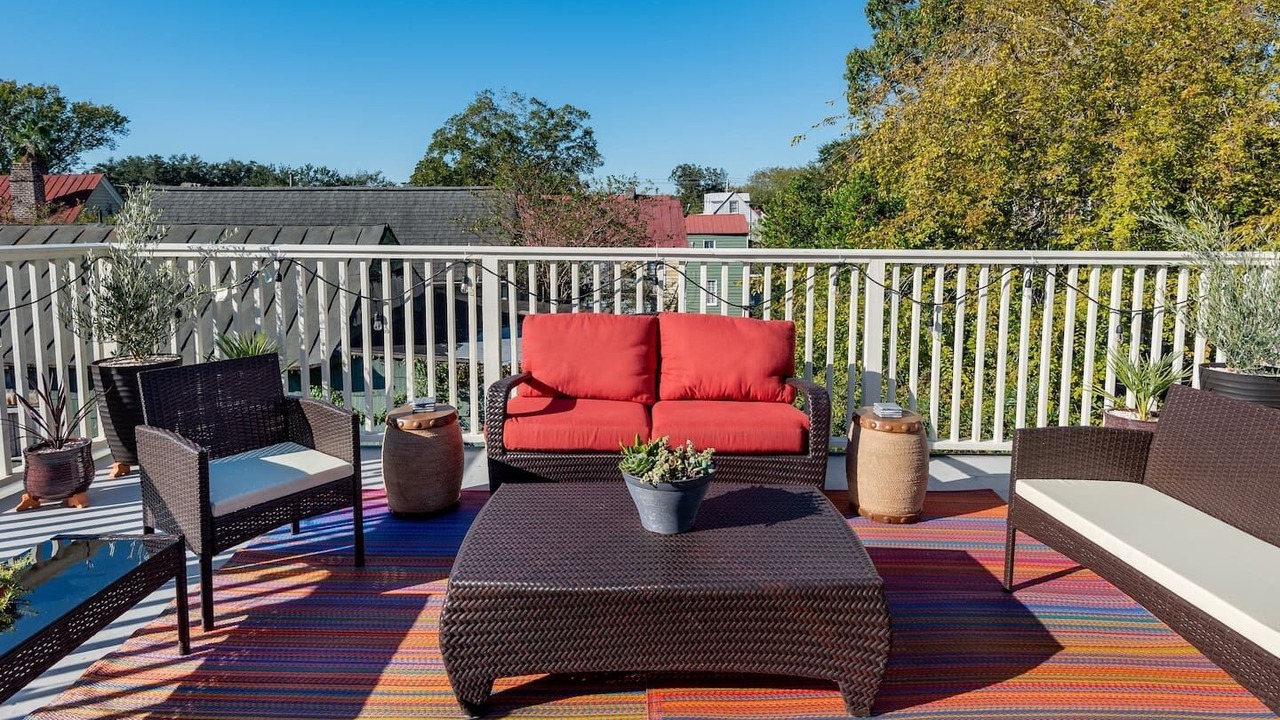 Photo of Patio Balcony in Cannonborough Elliotborough