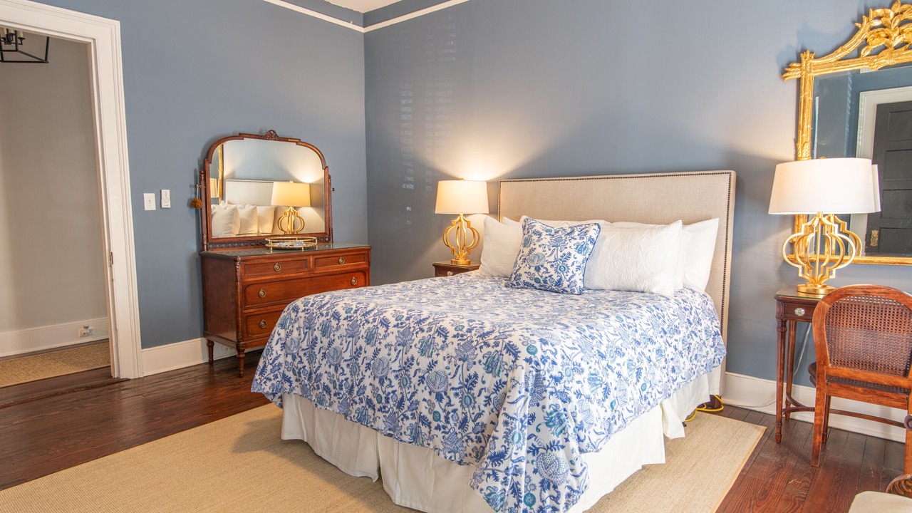 Photo of Bedroom in South of Broad