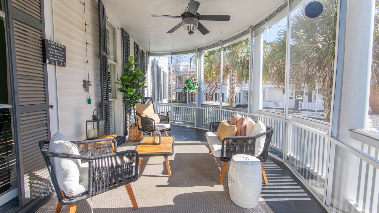 Photo of Patio Balcony in South of Broad