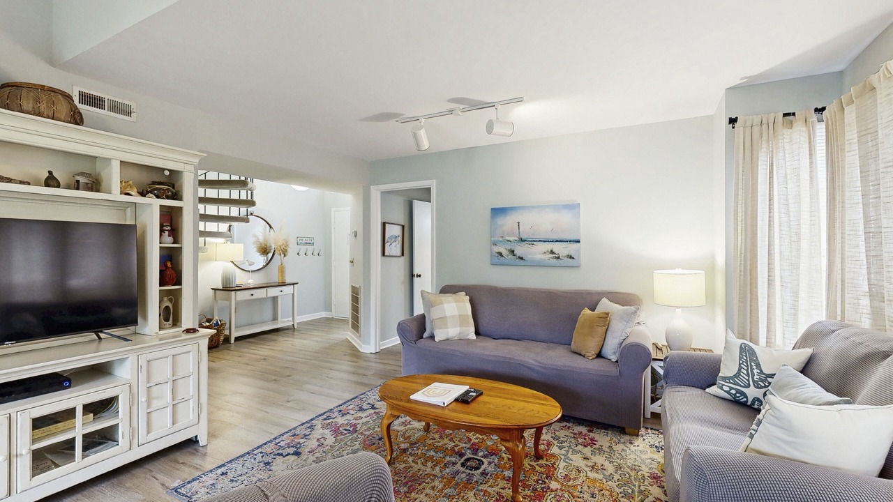 Photo of Livingroom in Seabrook Island