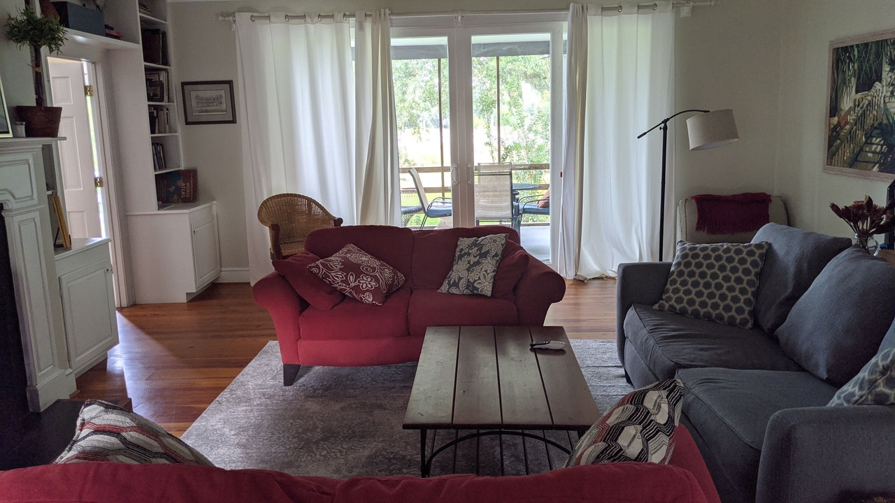 Photo of Livingroom in McClellanville