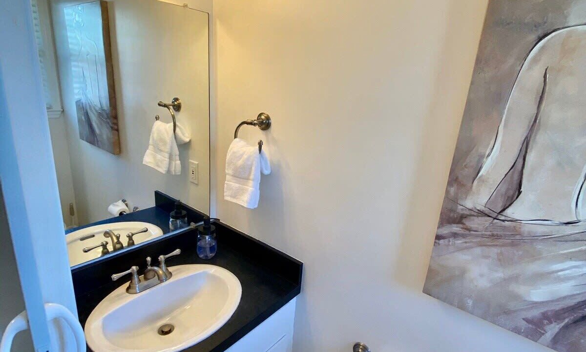 Photo of Bathroom in Hanahan