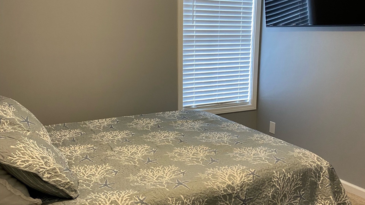 Photo of Bedroom in Surfside Beach