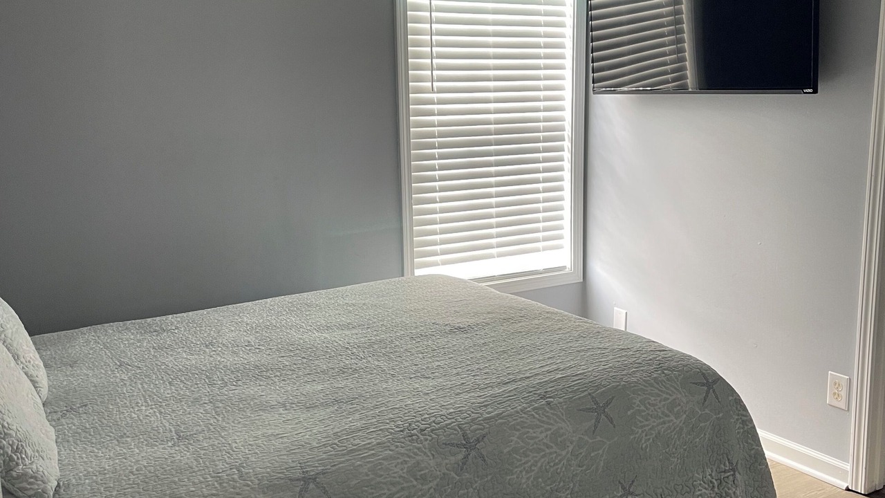 Photo of Bedroom in Surfside Beach