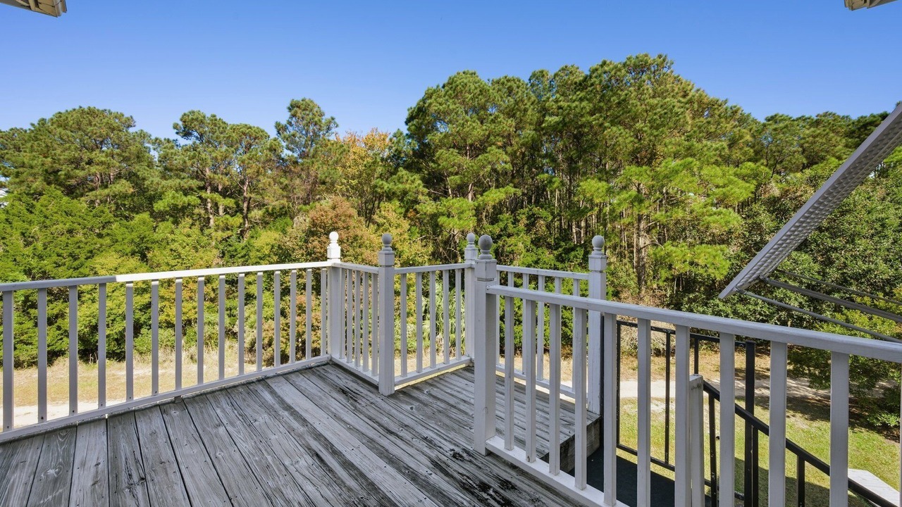 Photo of Outdoor in Debordieu Colony