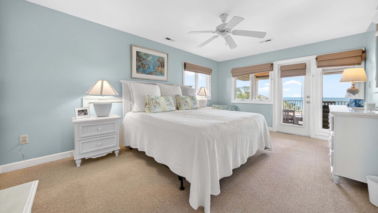 Photo of Bedroom in Debordieu Colony