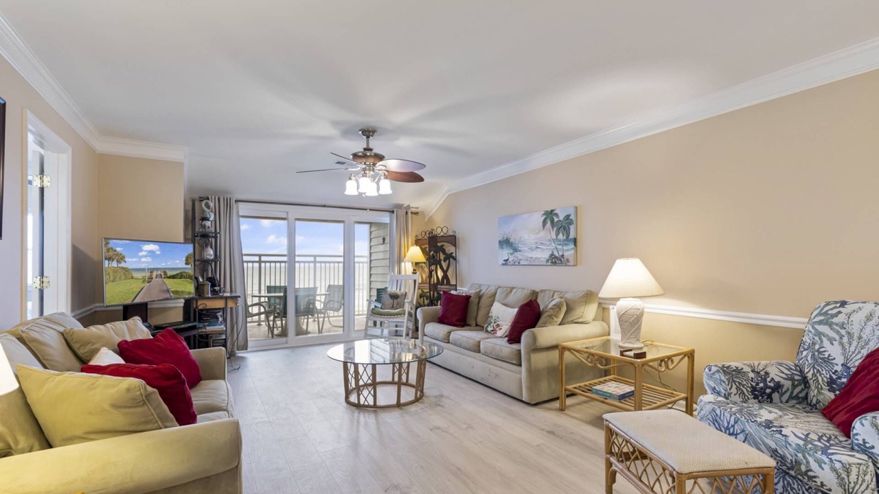Photo of Livingroom in Surfside Beach