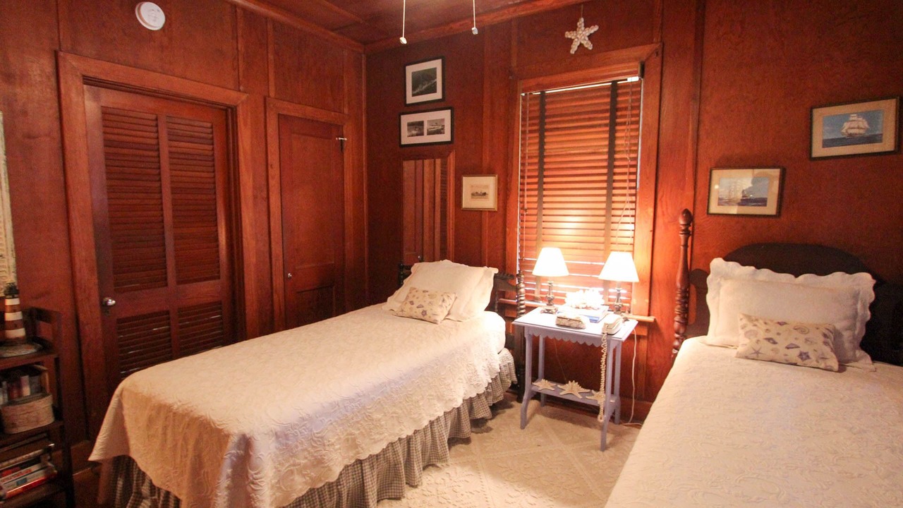 Photo of Bedroom in Sullivan's Island