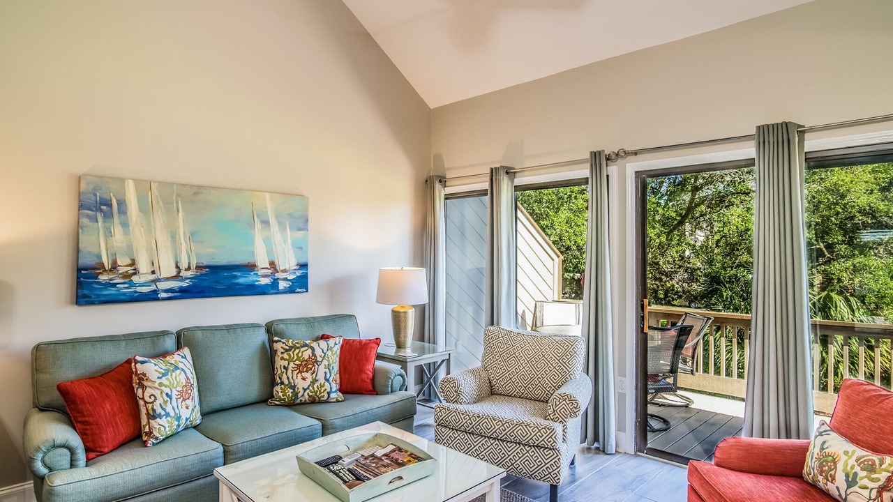 Photo of Livingroom in Litchfield by the Sea