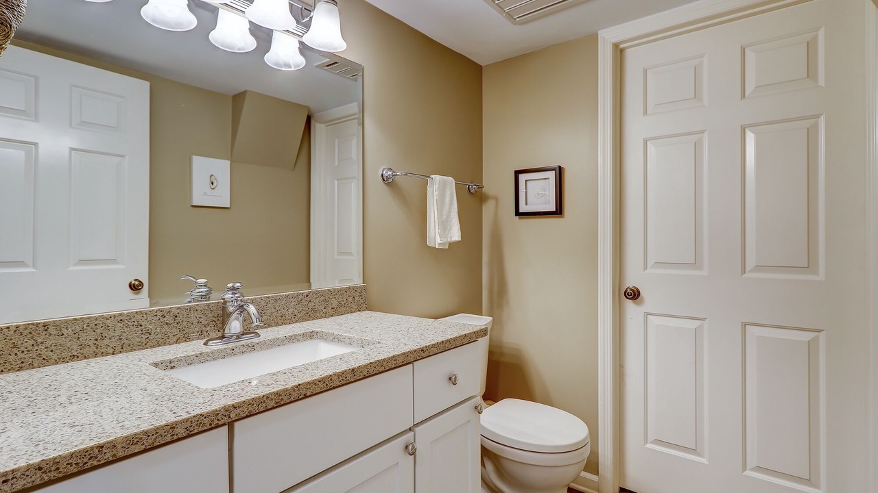 Photo of Bedroom in Shipyard Plantation
