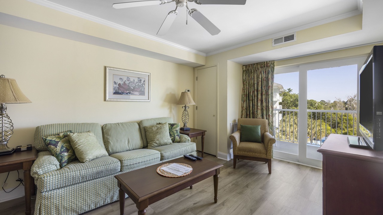 Photo of Livingroom in North Litchfield Beach