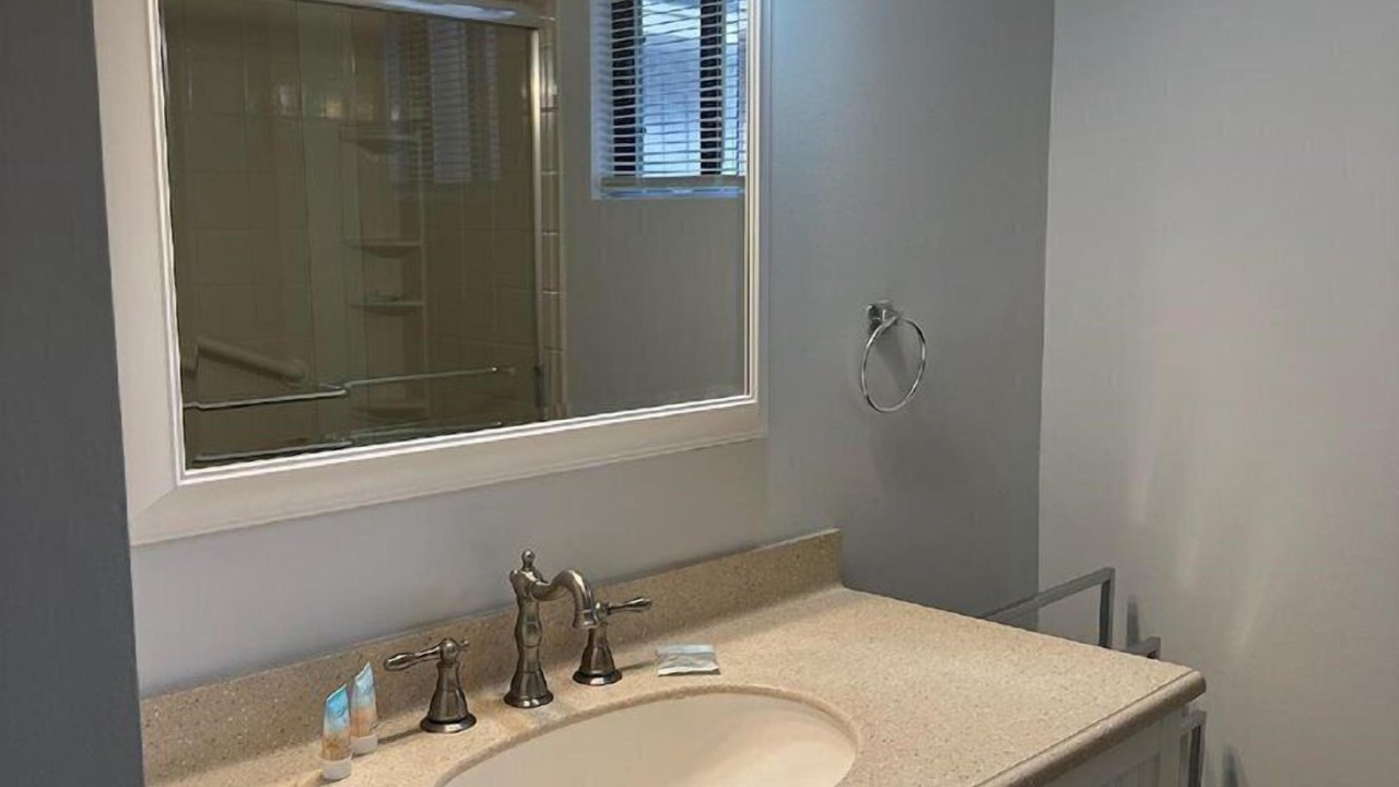 Photo of Bathroom in Shipyard Plantation