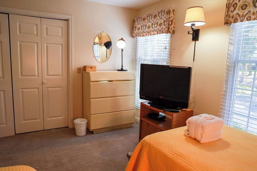Photo of Bedroom in Shipyard Plantation