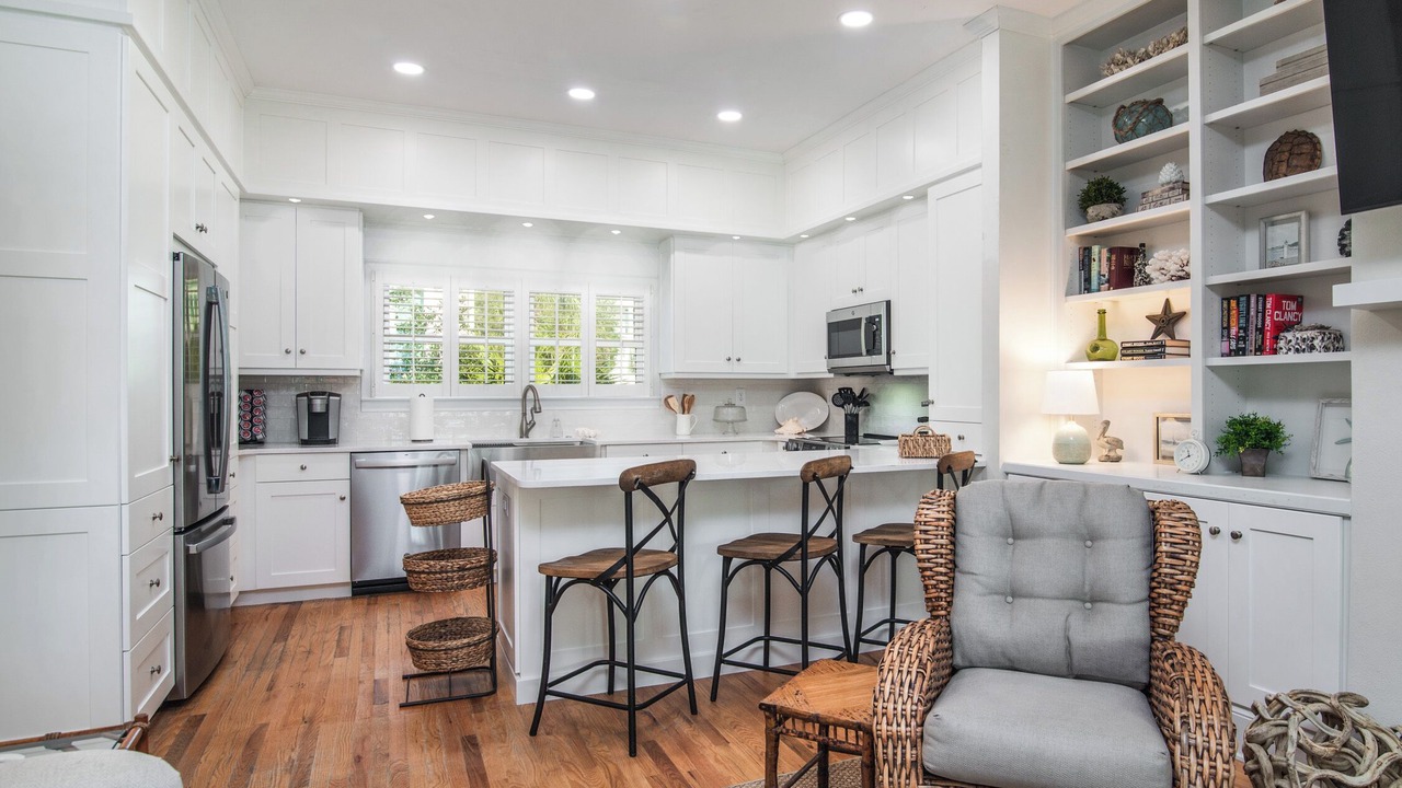 Photo of Kitchen in Debordieu Colony