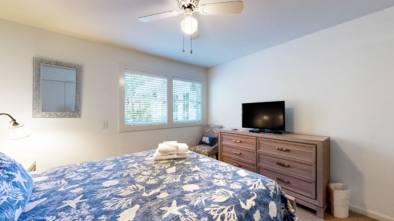 Photo of Others in Twin Oaks