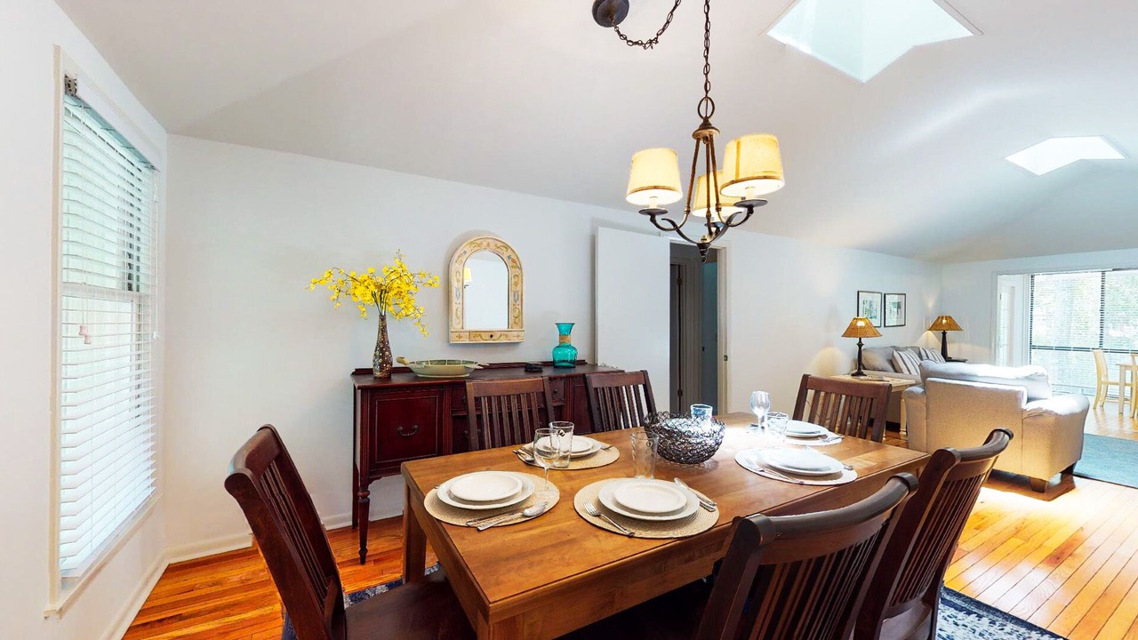 Photo of Others in Twin Oaks