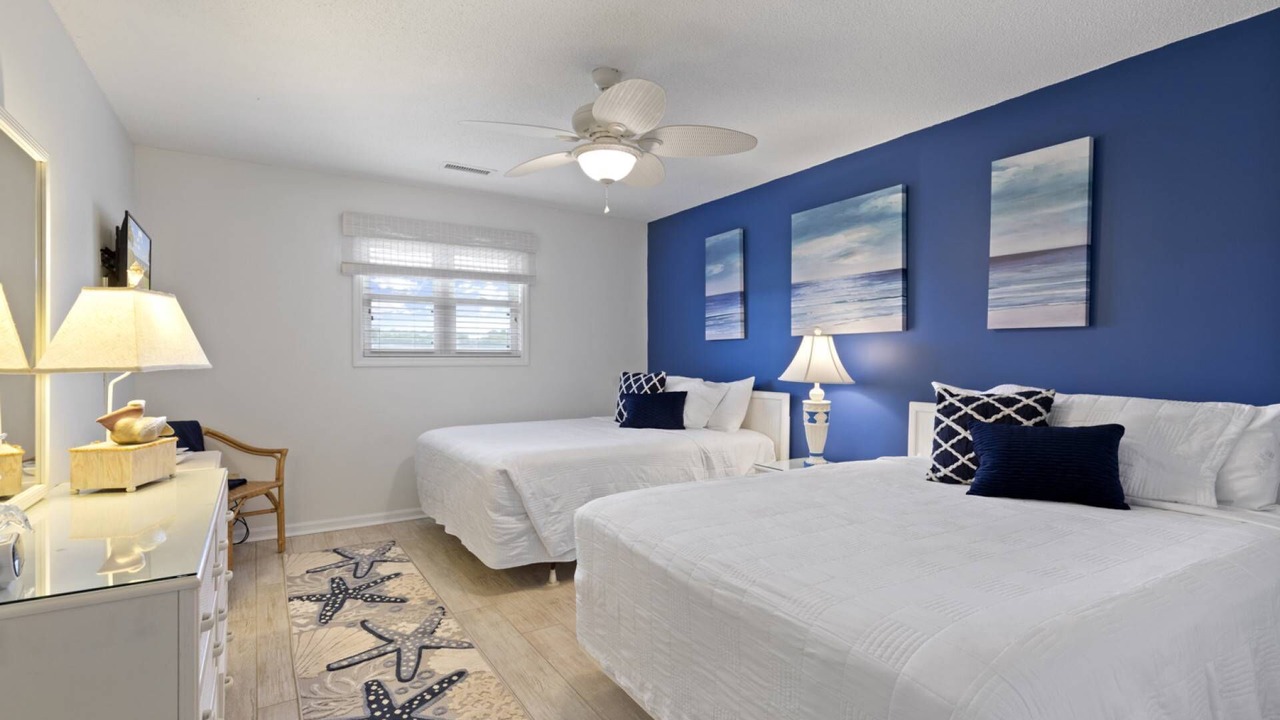 Photo of Bedroom in Surfside Beach