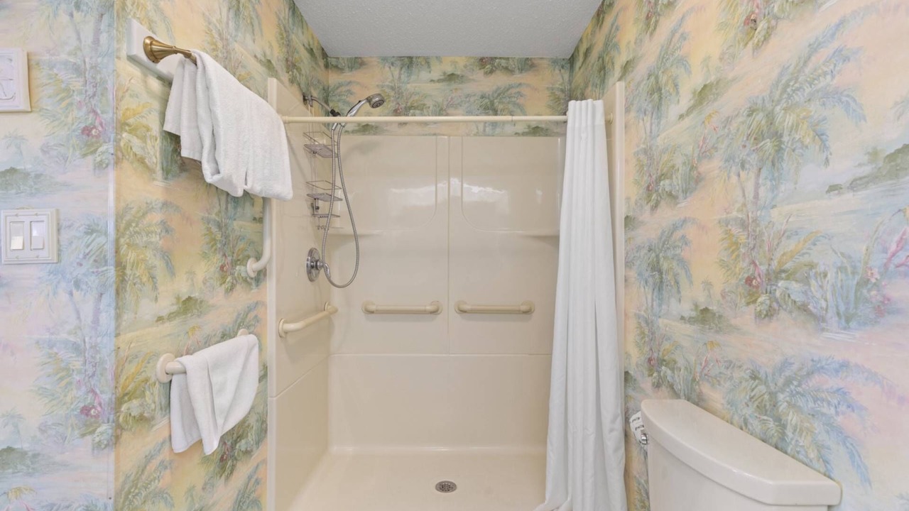 Photo of Bathroom in Surfside Beach