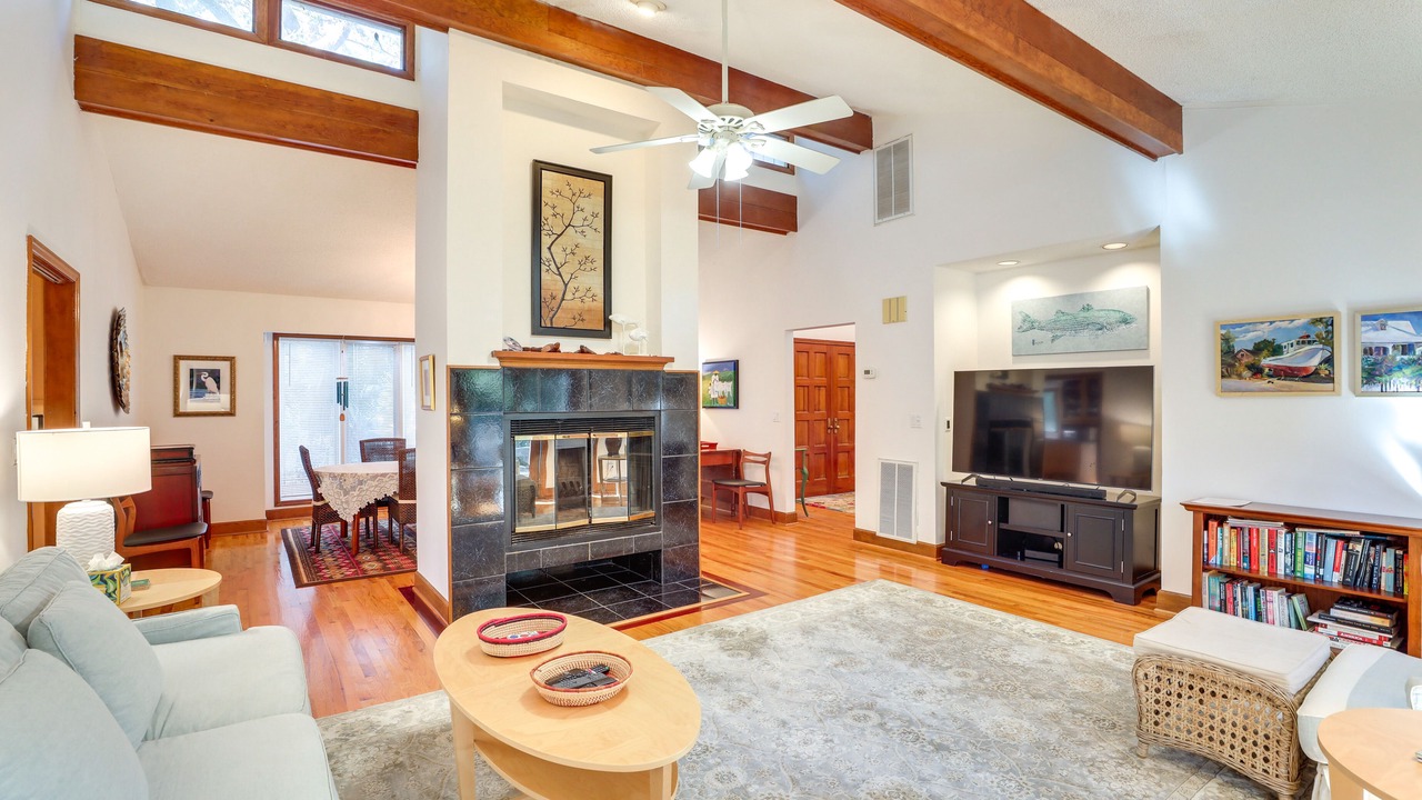 Photo of Livingroom in West Beach