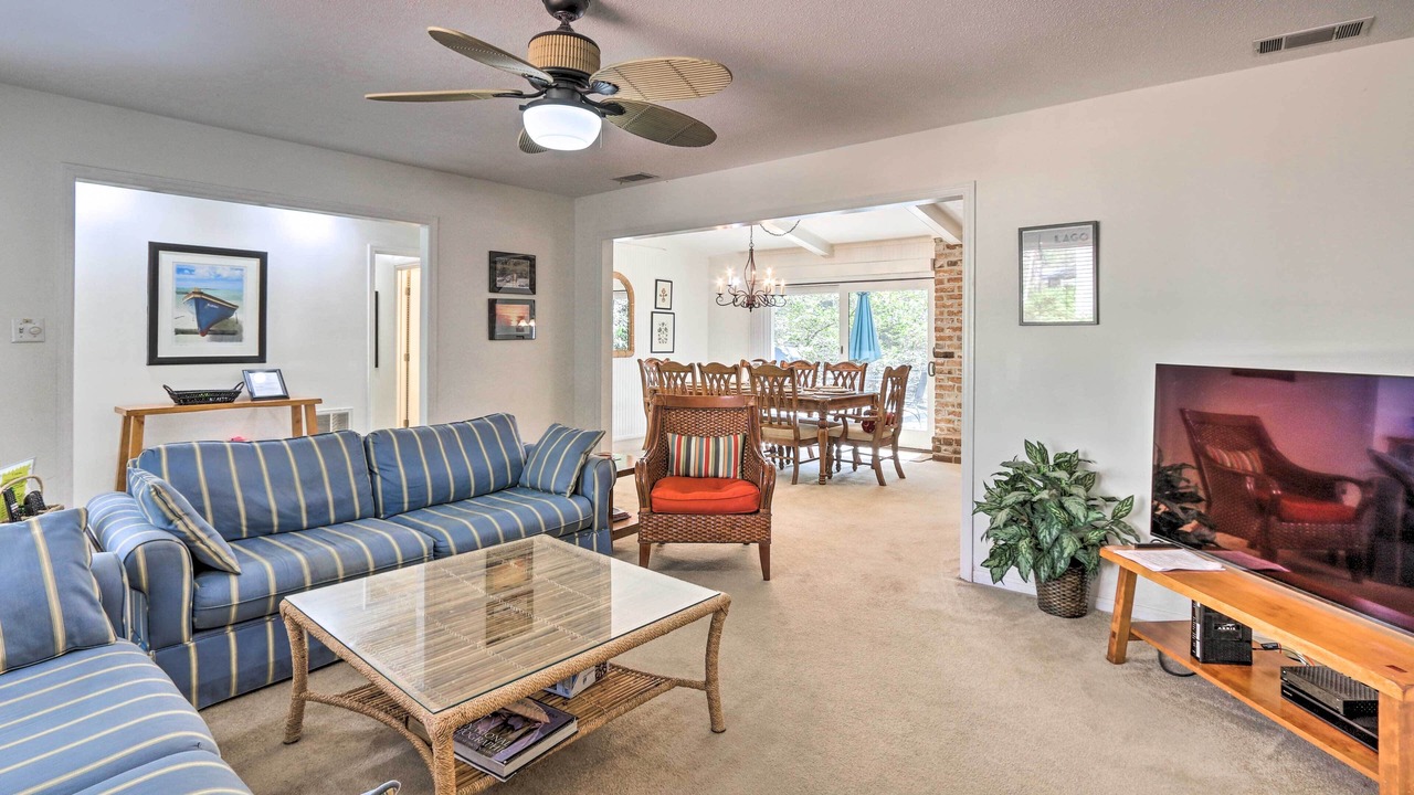 Photo of Livingroom in Heritage Woods