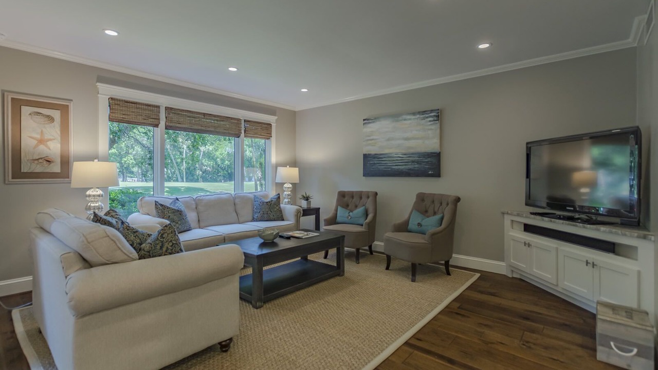 Photo of Livingroom in West Beach Village
