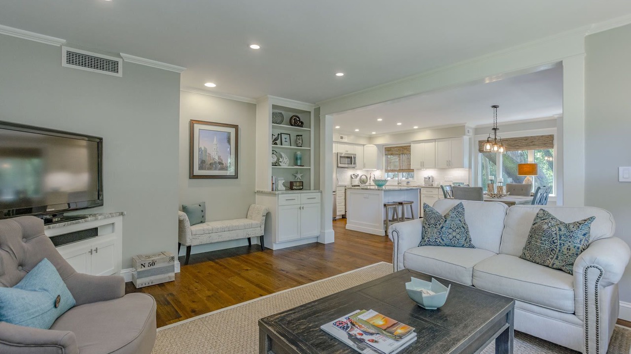 Photo of Livingroom in West Beach Village