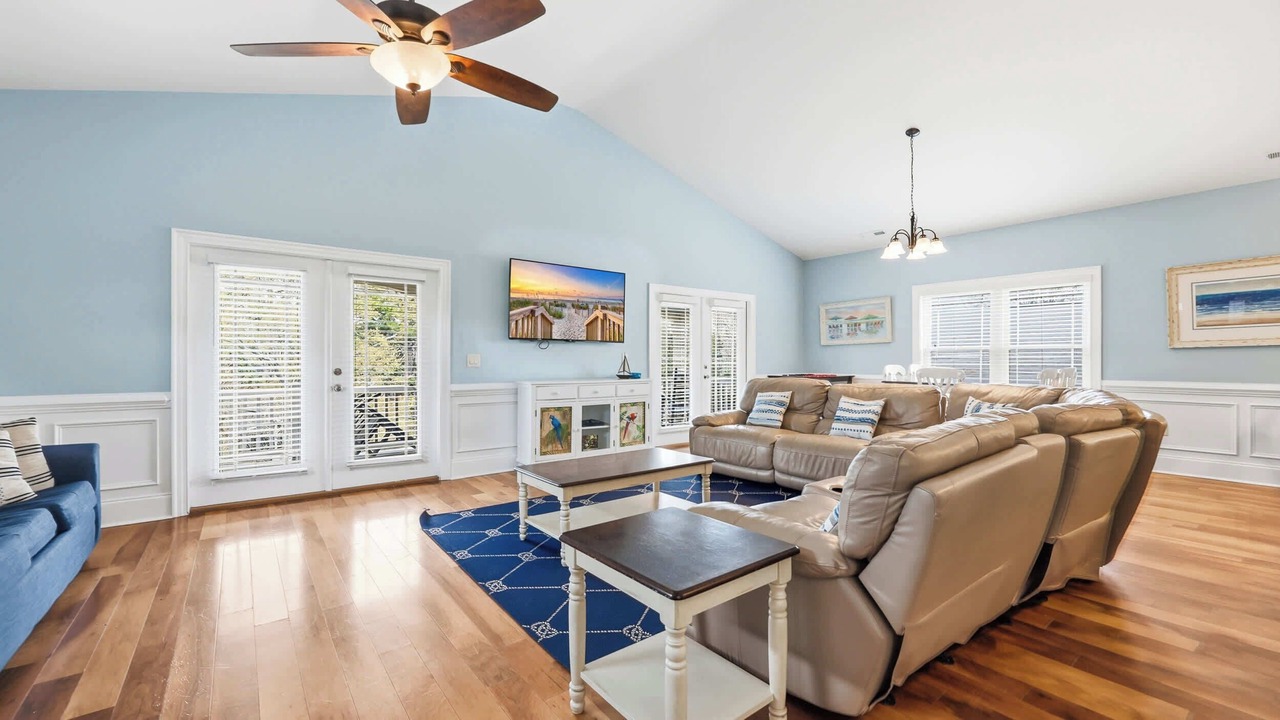 Photo of Livingroom in Windy Hill