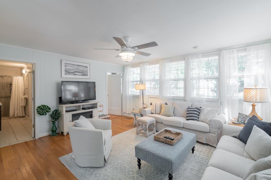 Photo of Livingroom in Folly Beach