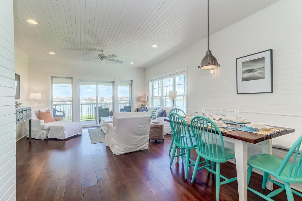 Photo of Bedroom in Waters Edge