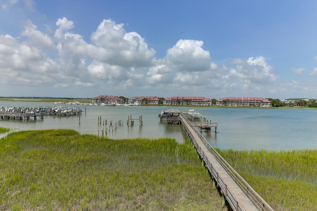 Photo of Patio Balcony in Waters Edge