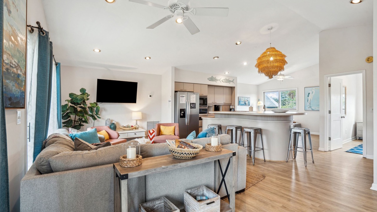 Photo of Livingroom in Sunset Point